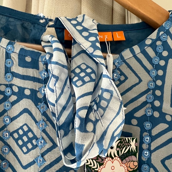 Blue Geometric Pattern Dress - Picture 2 of 4